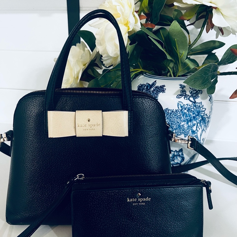 Kate Spade Black and Cream Bow Satchel AND wallet wristlet
